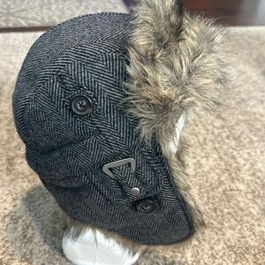 AE Trapper Hat Gray